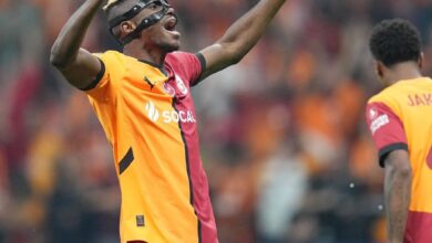 Victor Osimhen celebrates a goal for Galatasaray in Istanbul, nearing a €75M permanent transfer from Napoli