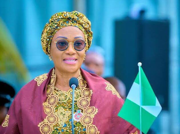 Nigeria’s First Lady Remi Tinubu Urges Global Leaders to Shape a Brighter Future for Youth