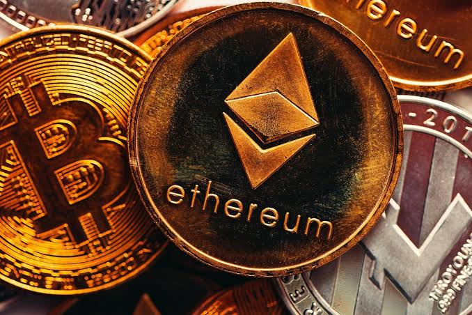 Ethereum’s ‘Trustware’ Vision and Layer-2 Minimalism Could Drive ETH to $15.8K by 2028