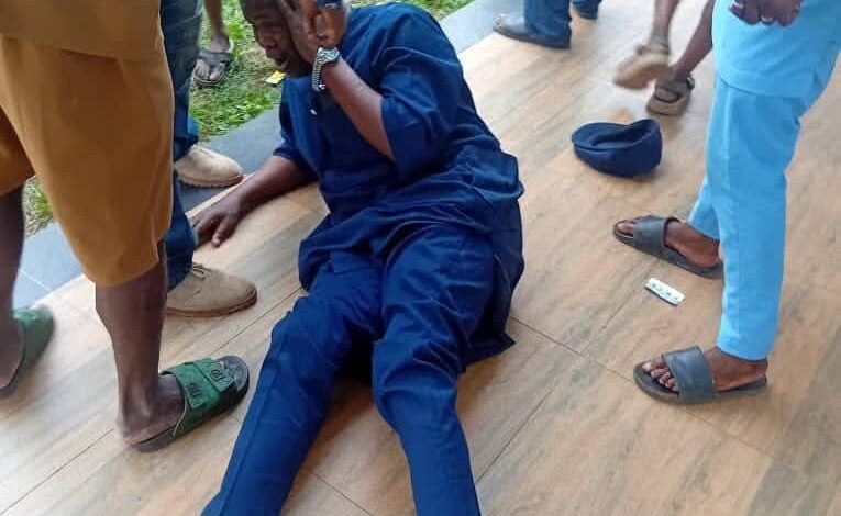 Thugs Attack Ondo APC Secretariat, Chairman and NDDC Commissioner Injured