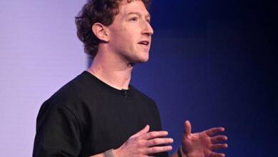 Meta CEO Mark Zuckerberg arriving at court in California.